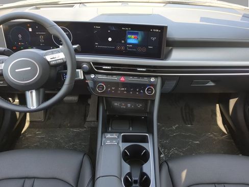 New 2024 Hyundai Sonata Limited image 17