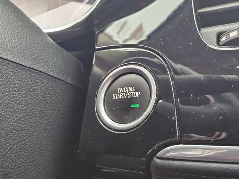 Used 2019 Buick Encore Preferred AWD/4WD image 36
