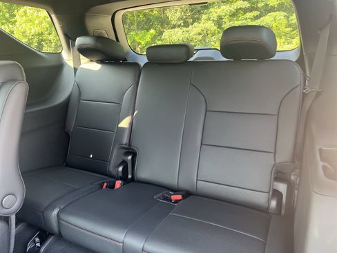New 2026 Chevrolet Traverse RS FWD image 25