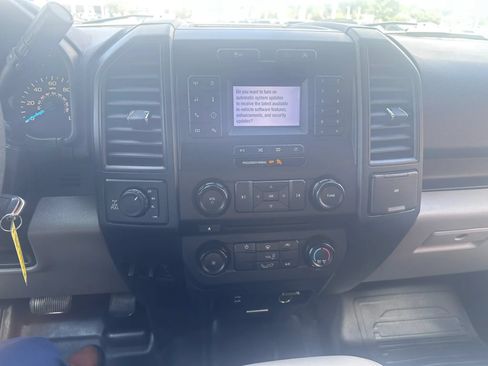 Used 2018 Ford F150 XL w/ Equipment Group 101A Mid AWD/4WD image 15