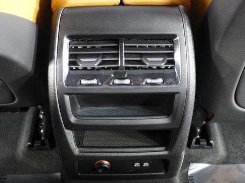 Used 2024 BMW X5 sDrive40i w/ M Sport Package RWD image 24