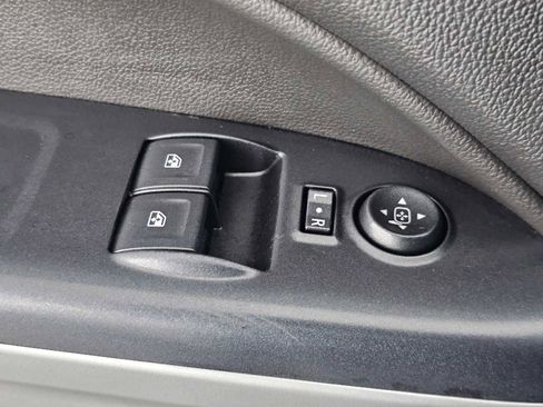 Used 2017 Chevrolet Colorado LT w/ LT Convenience Package image 26