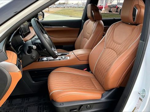 Certified 2026 INFINITI QX60 Autograph w/ Dark Cargo Package image 15