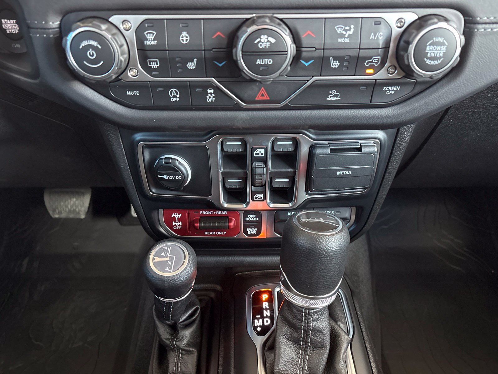 New 2026 Jeep Gladiator Rubicon AWD/4WD image 21