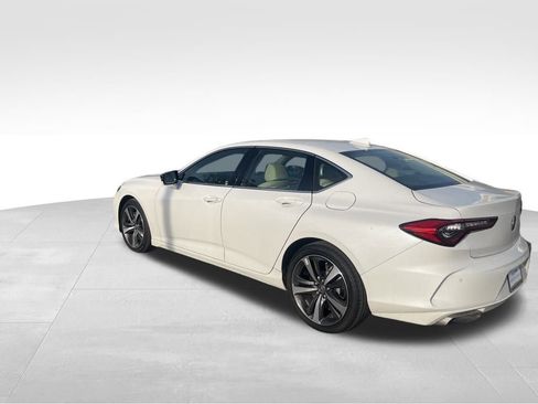 Certified 2025 Acura TLX w/ Technology Package image 3