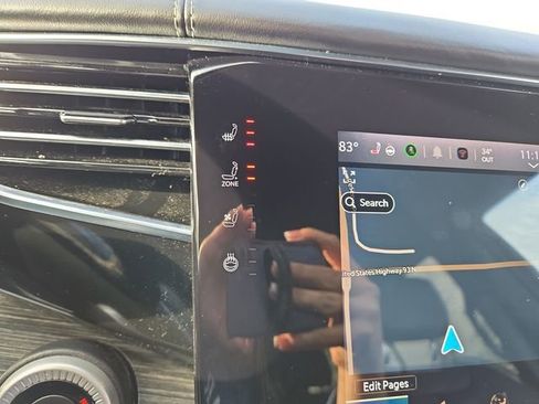 Used 2022 Jeep Wagoneer Series III w/ Flexible Seating Group image 31