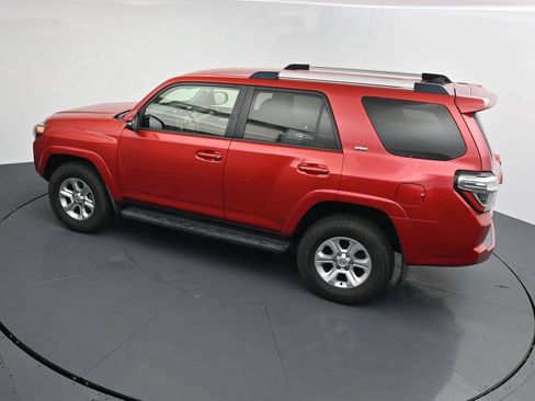 Used 2022 Toyota 4Runner SR5 Premium AWD/4WD image 12