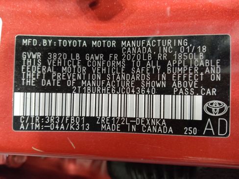 Used 2018 Toyota Corolla LE FWD image 33