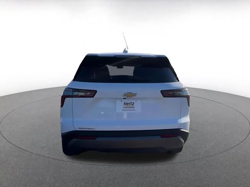 Used 2025 Chevrolet Equinox LT image 12