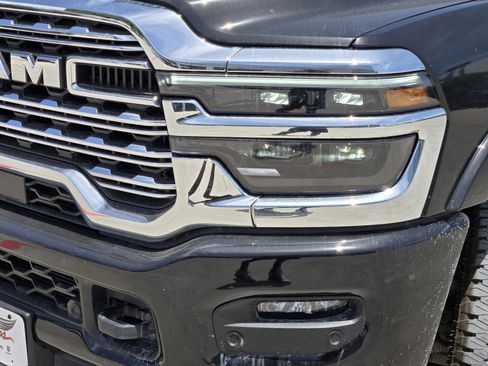 New 2025 RAM 2500 Limited image 9