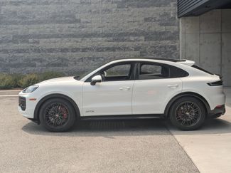 Certified 2025 Porsche Macan Turbo video 2