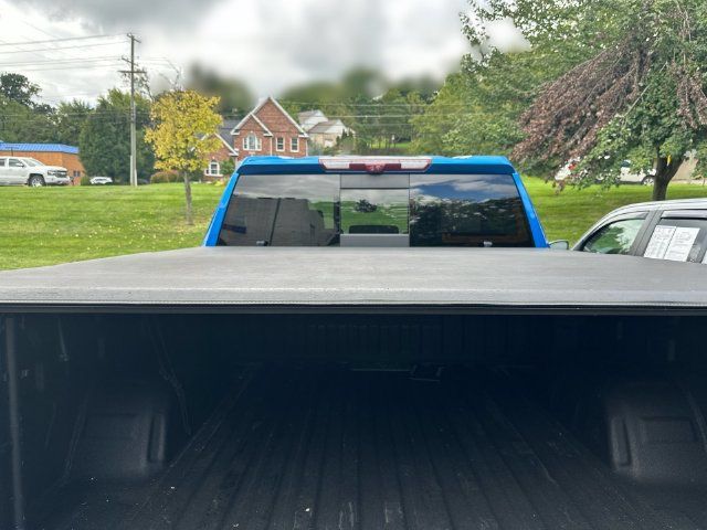 Used 2022 Chevrolet Silverado 1500 ZR2 w/ Technology Package AWD/4WD image 25