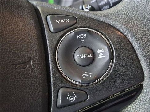 Used 2020 Honda HR-V EX image 11