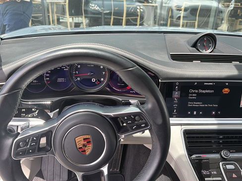 Used 2018 Porsche Panamera 4S AWD/4WD image 2