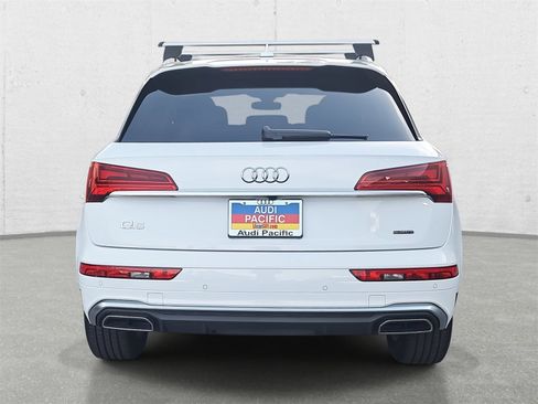 Used 2024 Audi Q5 2.0T Premium Plus w/ Premium Plus Package image 6