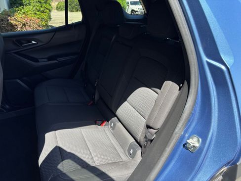 Used 2025 Chevrolet Equinox LT AWD/4WD image 37