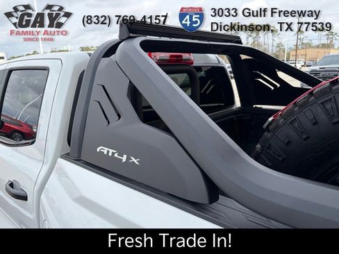 Used 2025 GMC Canyon AT4 w/ AT4X AEV Edition image 9