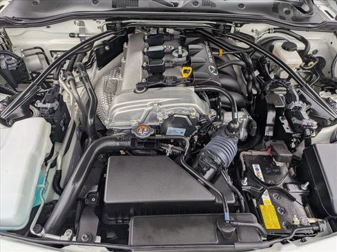 Used 2022 MAZDA MX-5 Miata Grand Touring image 21