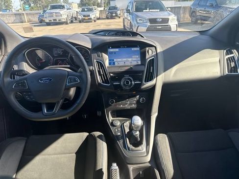 Used 2018 Ford Focus RS AWD/4WD image 12