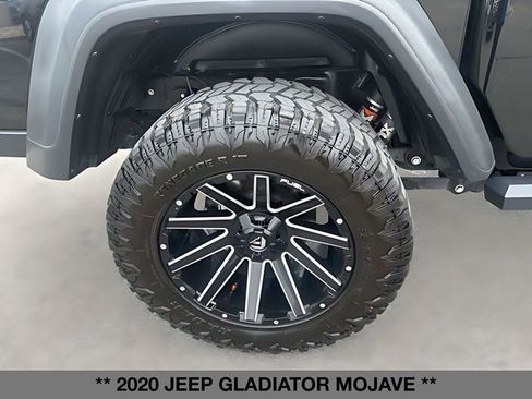 Used 2020 Jeep Gladiator Mojave AWD/4WD image 15