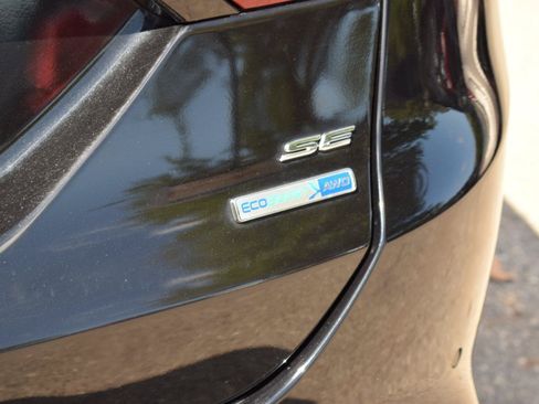 Used 2016 Ford Fusion SE w/ Equipment Group 202A AWD/4WD image 12