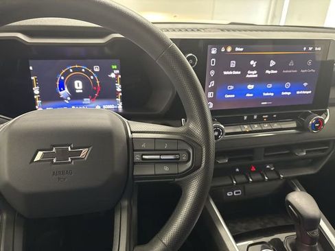 Used 2023 Chevrolet Colorado Trail Boss w/ Technology Package image 51