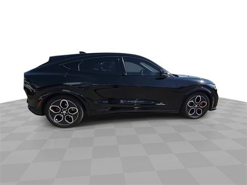 Used 2023 Ford Mustang Mach-E GT image 9