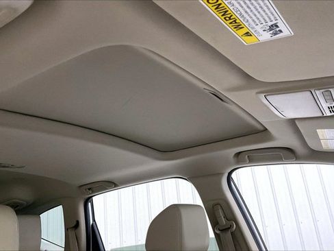 Used 2020 Honda CR-V Touring image 22