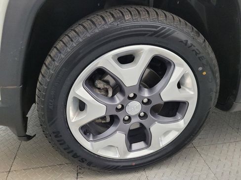 Used 2021 Jeep Compass Limited FWD image 31