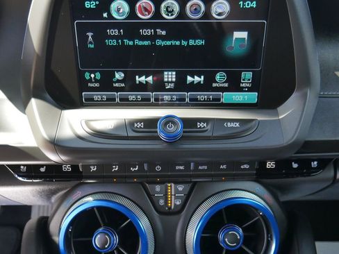 Used 2017 Chevrolet Camaro SS RWD image 49