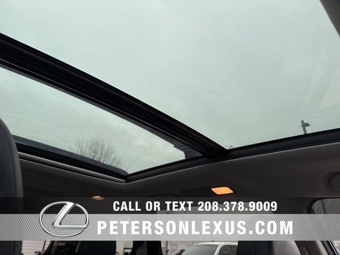 Used 2022 Subaru Ascent Limited w/ Technology Package image 13