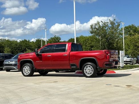 Used 2022 Chevrolet Silverado 2500 High Country w/ Safety Package II AWD/4WD image 4