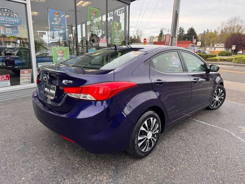 Used 2013 Hyundai Elantra GLS image 5