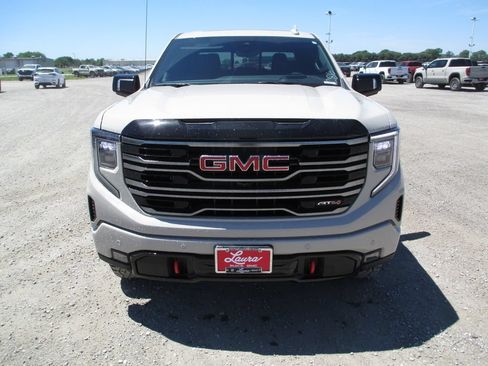 New 2026 GMC Sierra 1500 AT4 w/ AT4 Premium Package AWD/4WD image 13