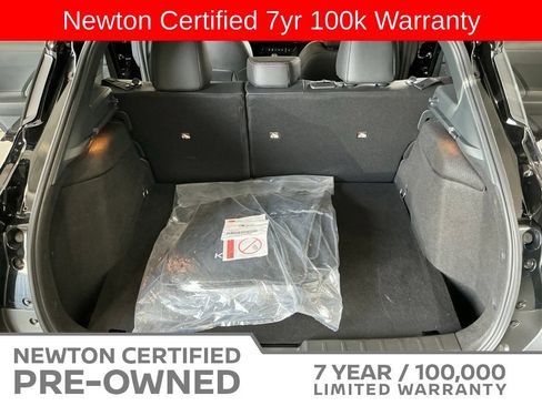 Used 2026 Nissan Kicks SR w/ Cold Weather Package AWD/4WD image 24