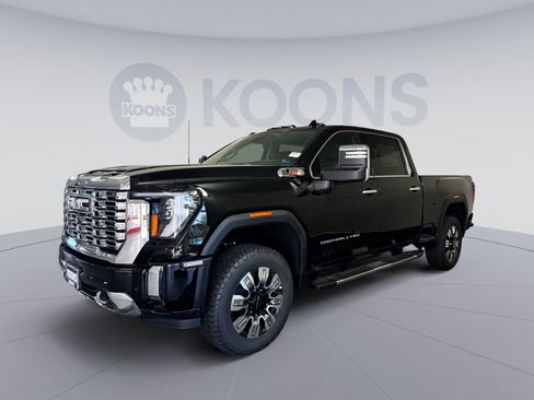 New 2026 GMC Sierra 2500 Denali w/ Denali Reserve Package AWD/4WD image 1