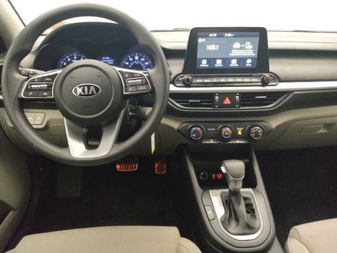 Used 2021 Kia Forte LXS FWD image 22