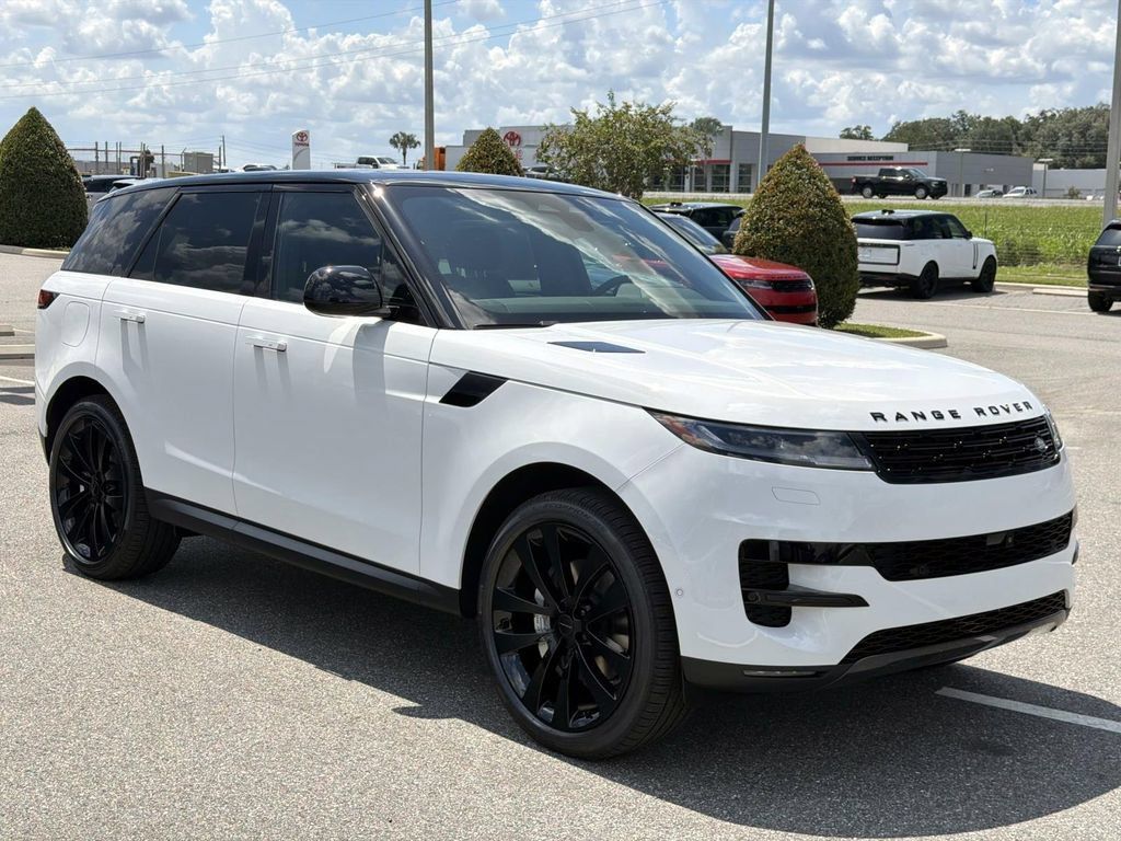 New 2026 Land Rover Range Rover Sport SE AWD/4WD image 7