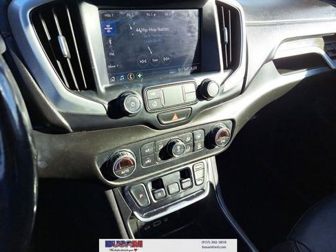 Used 2021 GMC Terrain SLT AWD/4WD image 18