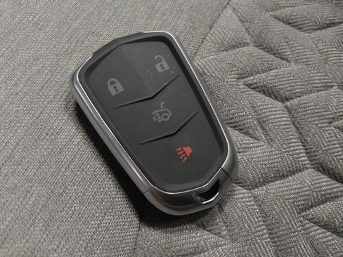 Used 2023 Chevrolet Equinox LS w/ LS Convenience Package FWD image 32