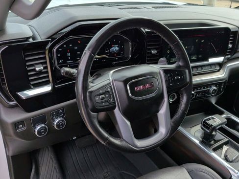 Used 2022 GMC Sierra 1500 SLT w/ SLT Convenience Package image 14