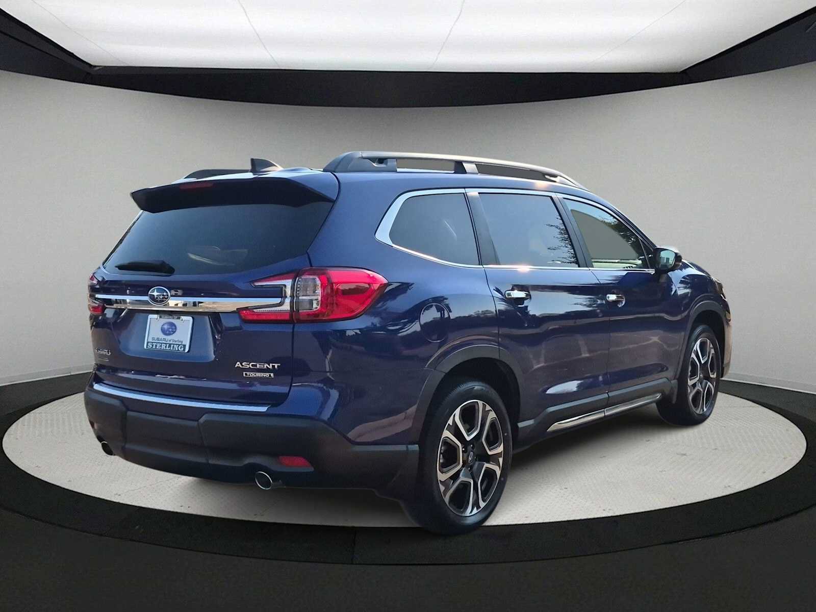 Used 2026 Subaru Ascent Touring AWD/4WD image 8