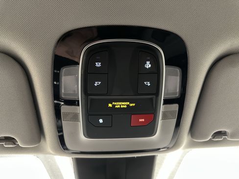 Used 2023 Hyundai Santa Fe SEL image 37