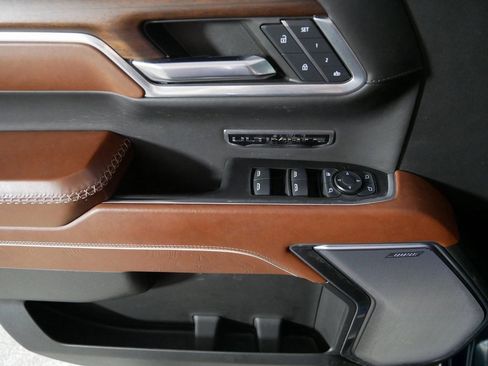 Used 2024 GMC Sierra 1500 Denali Ultimate image 22