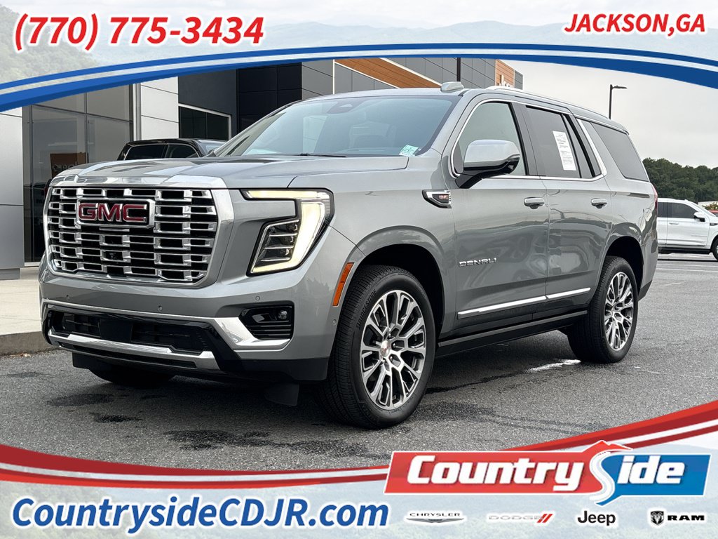 Used 2026 GMC Yukon Denali w/ Sun & Power Step Package AWD/4WD image 1