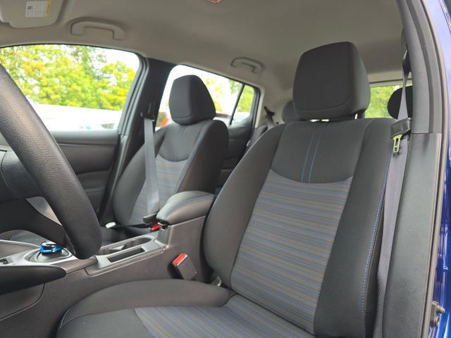 Used 2025 Nissan Leaf S FWD image 17