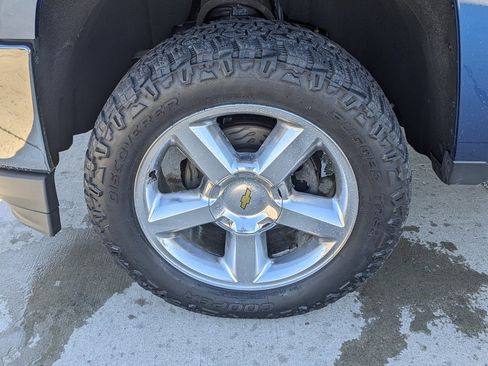 Used 2017 Chevrolet Silverado 1500 LTZ w/ Sport Package image 17