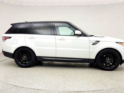 Used 2017 Land Rover Range Rover Sport HSE image 4