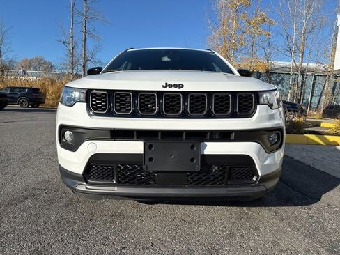 New 2026 Jeep Compass Latitude image 2