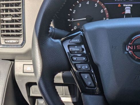 Used 2022 Nissan Frontier PRO-4X w/ Off-Road Protection Package image 13